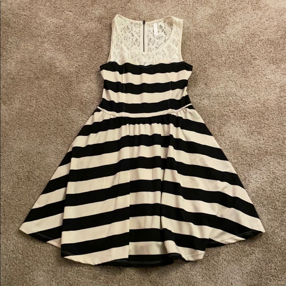 Xhilaration dress
